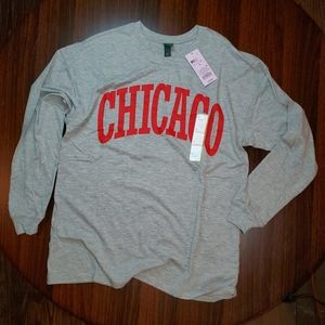Women's Oversized Chicago T-Shirt in Heathered Grey Size Small by Wild Fable